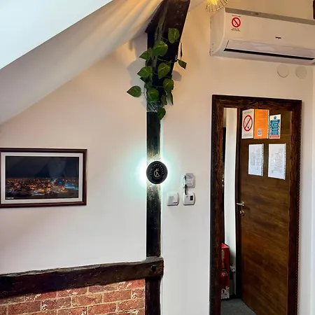 Hotel & Restaurant Pirocanac