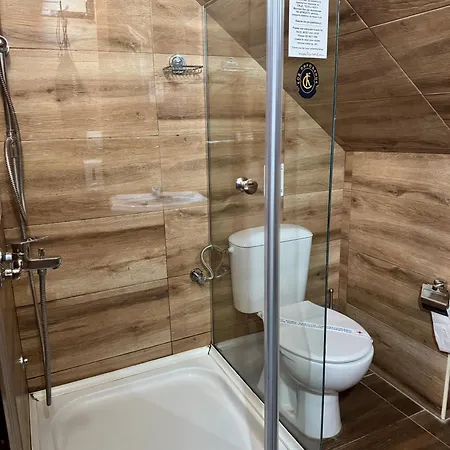 & Restaurant Pirocanac Hotel 3*